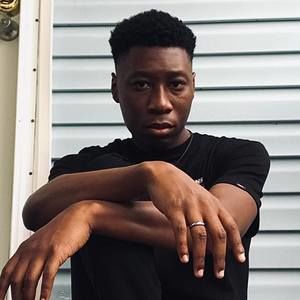 Meet your Posher, Corey